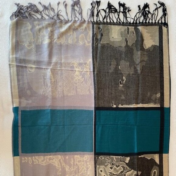 Reversible Teal Floral & Black Jacquard Shawl Wrap - 50% Acrylic 50% Viscose - Picture 1 of 3